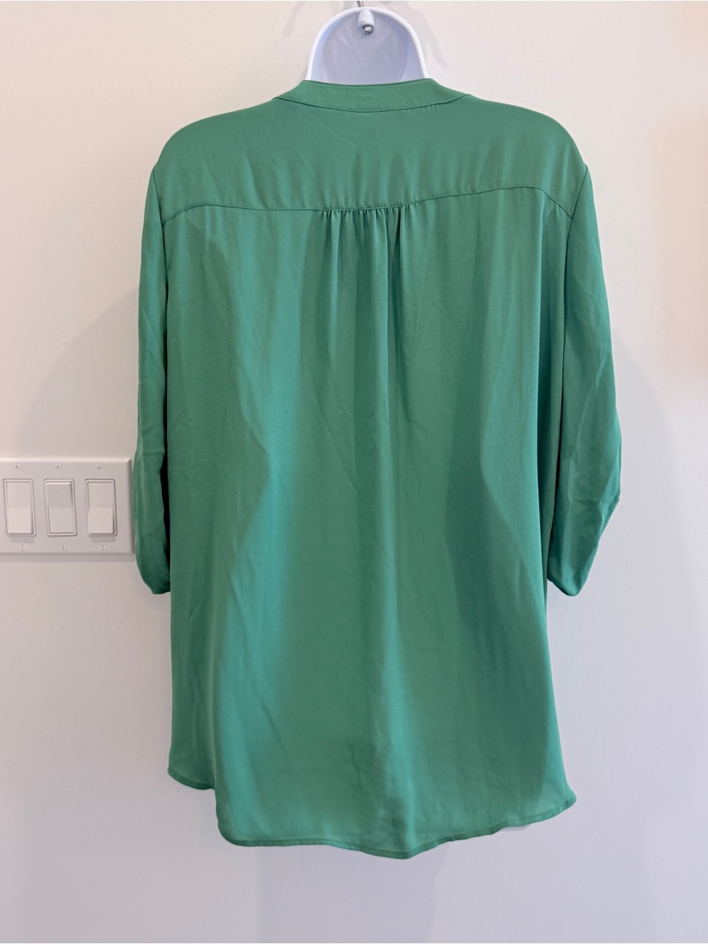 BCBGMaxAzria Emerald Pintuck Button-Front Tunic - Picture 4 of 5
